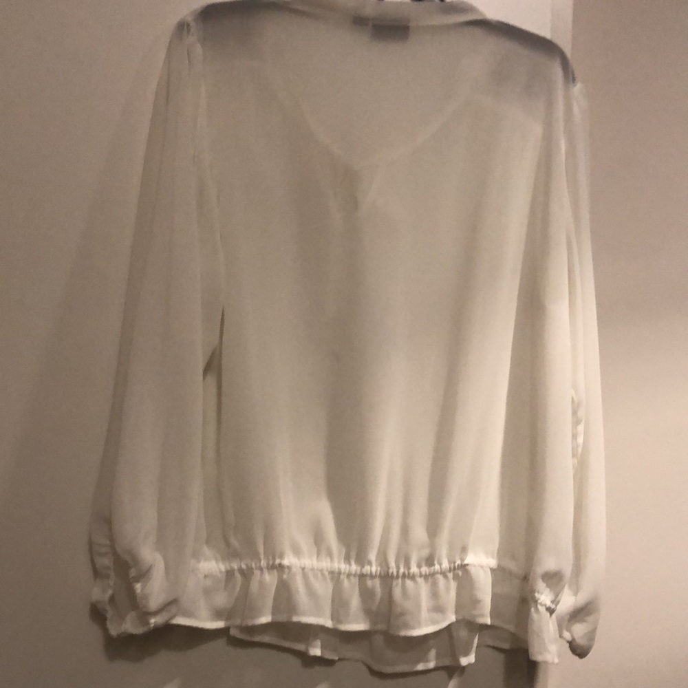 Beautiful polyester blouse - Picture 7 of 11